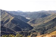  Dalla vetta del Monte Tobbio: panorama verso i Laghi Gorzente - Altro - 2006 - Panorami - Estate - Voto: Non  - Last Visit: 3/3/2024 18.59.55 