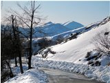  Monte Tobbio visto dalla strada Chiappa-Banchetta - Busalla&Ronco Scrivia - 2010 - Panorami - Inverno - Voto: Non  - Last Visit: 30/1/2024 11.56.54 