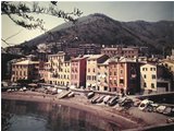 Genova Nervi: il porticciolo (1987) - Genova - <2001 - Paesi - Foto varie - Voto: Non  - Last Visit: 25/5/2024 9.4.50 