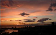  Genova: Il porto al tramonto - Genova - <2001 - Panorami - Foto varie - Voto: 10   - Last Visit: 21/1/2024 20.33.55 