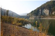  Lago Valnoci: veduta dalla sponda sinistra - Montoggio - 2009 - Panorami - Inverno - Voto: Non  - Last Visit: 1/10/2023 9.10.54 