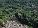  Il Castello dei Fieschi (Savignone) visto dal Pianetto - Savignone - <2001 - Panorami - Estate - Voto: Non  - Last Visit: 21/9/2023 17.25.0 