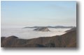 Foto Savignone - Panorami - Un’isola nel mare di nebbia: il Monte Rocche del Reopasso