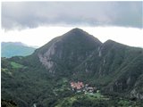  Sipario di nubi sospeso sul Monte Maggio - ValBrevenna - 2010 - Panorami - Inverno - Voto: Non  - Last Visit: 25/5/2024 9.15.17 